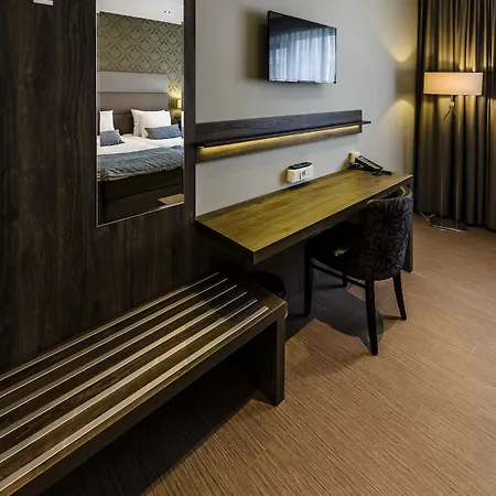 Ozo Arena Hotel 4*