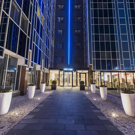 Ozo Arena 4* Amsterdam