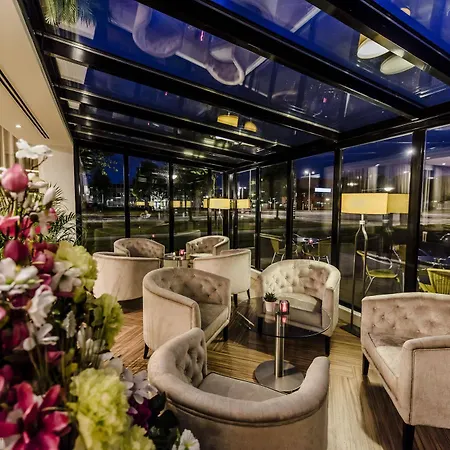 Ozo Arena 4* Amsterdam