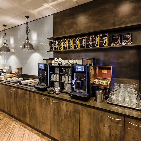 Отель Ozo Arena