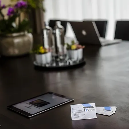 Ozo Arena Отель Амстердам