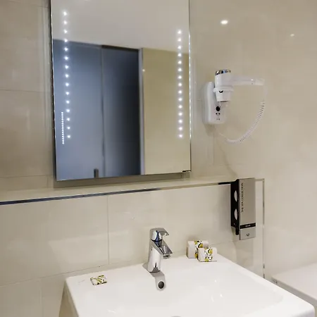 Отель Ozo Arena Амстердам