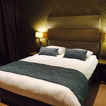 Отель Ozo Arena