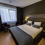 Ozo Arena 4* Amsterdam