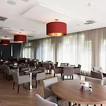 Ozo Arena 4* Amsterdam