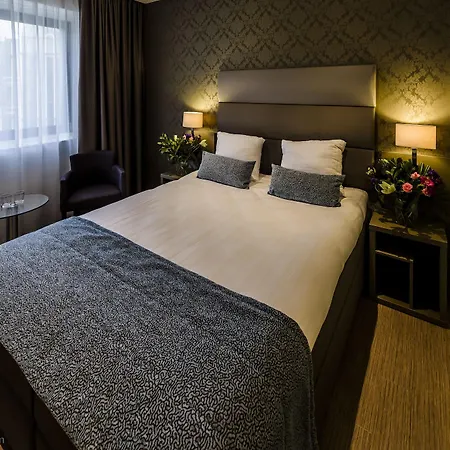 Отель Ozo Arena 4*